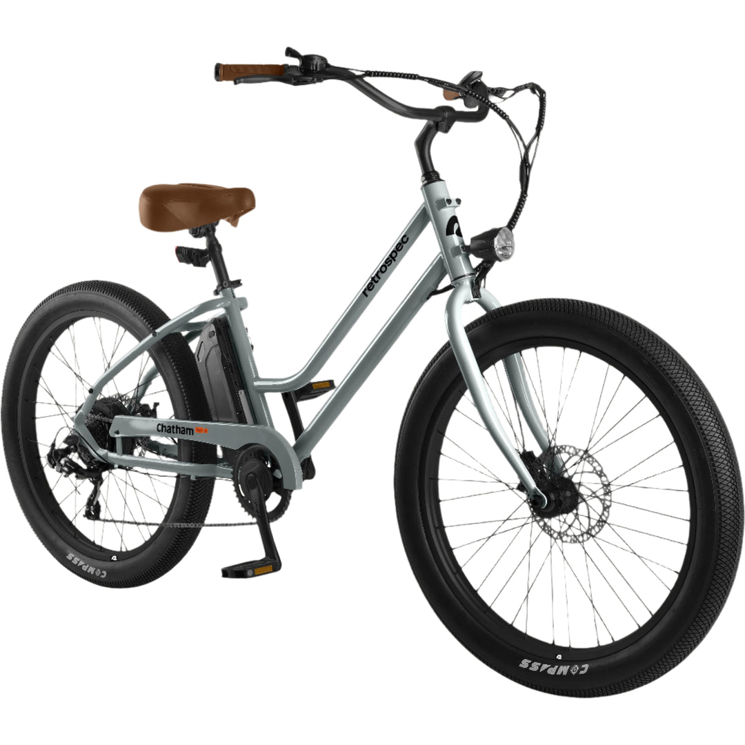 Retrospect Chatham Rev Beach Cruiser Electric Bike Step